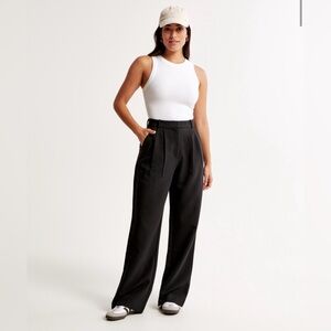 Abercrombie and Fitch Curve Love Sloane Tailored Wide Legged Pants Size 28
